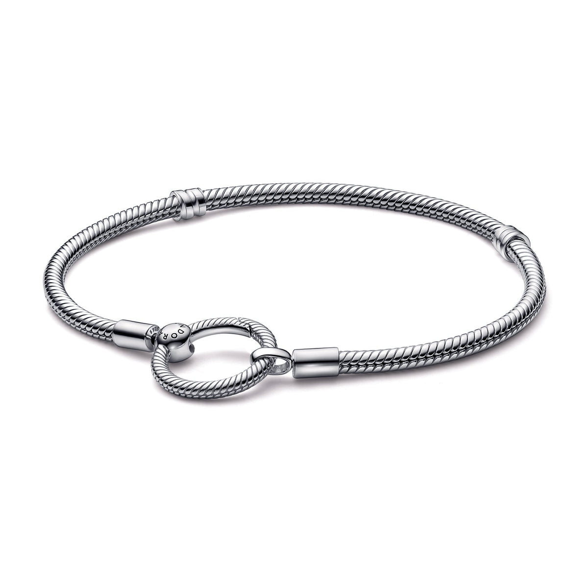 Pandora Moments O Closure Snake Chain Bracelet